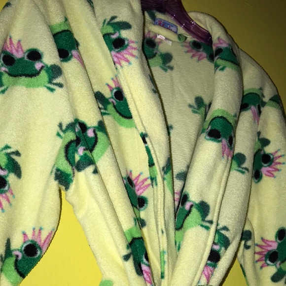 👑Princess Frog Robe🐸 - Picture 2 of 5